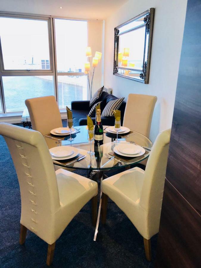 Luxury 2 Bedroom Apartment In Prime City Location Белфаст Экстерьер фото